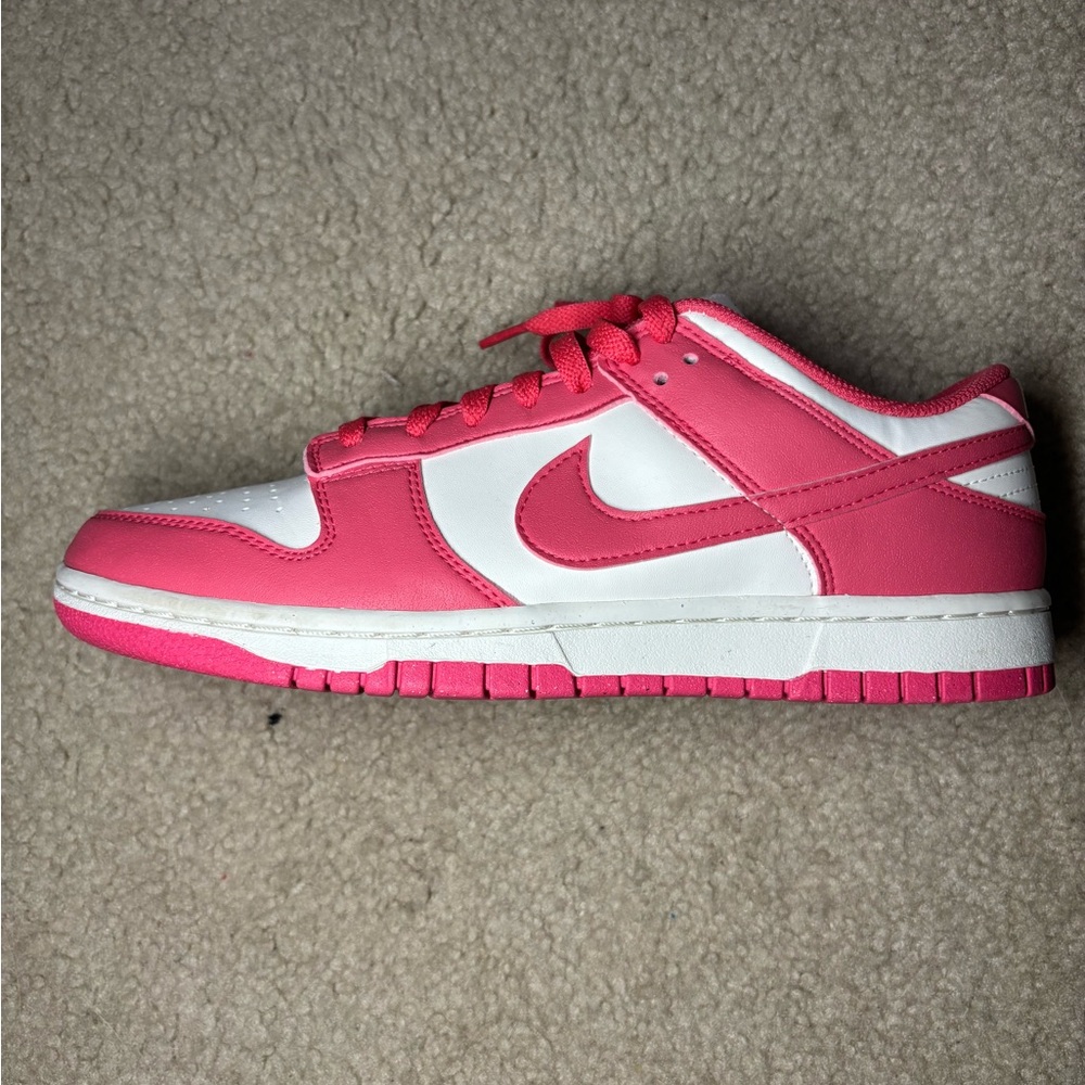 Nike Pink and White Women's Sneakers